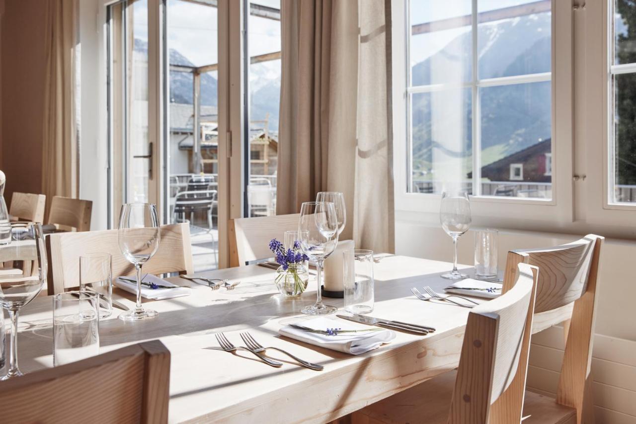Medelina Hotel Curaglia Luaran gambar