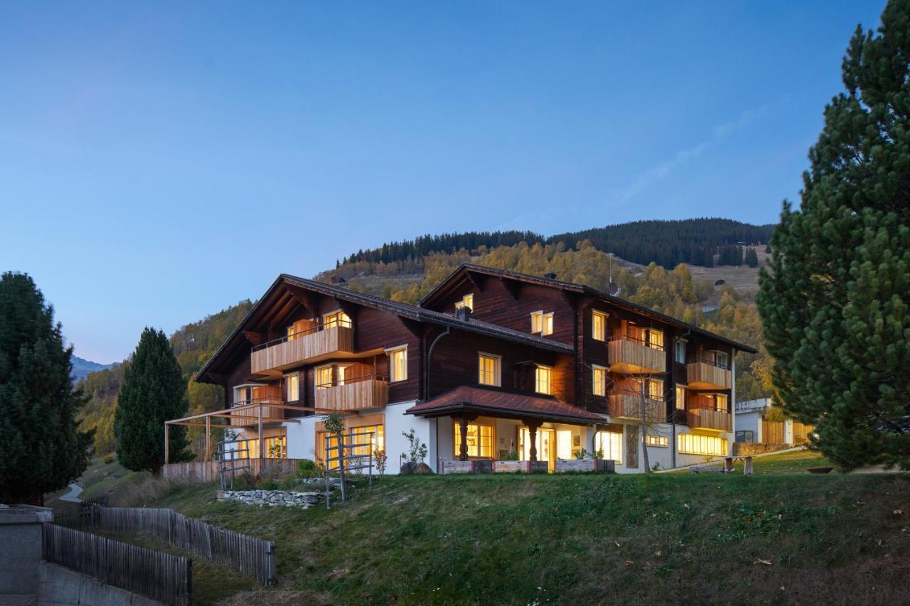 Medelina Hotel Curaglia Luaran gambar