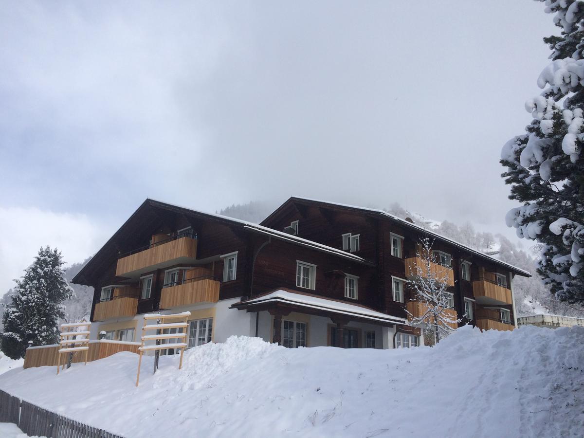 Medelina Hotel Curaglia Luaran gambar