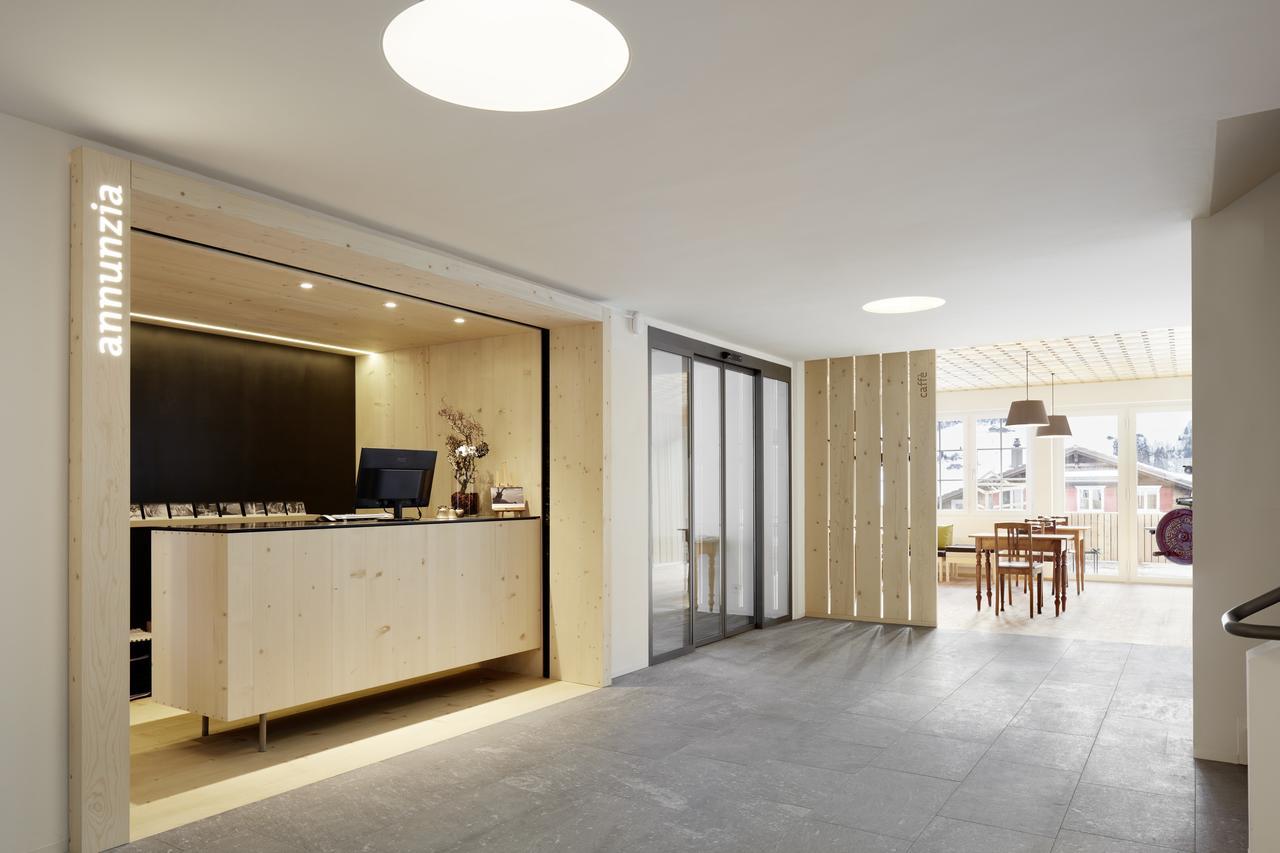 Medelina Hotel Curaglia Luaran gambar